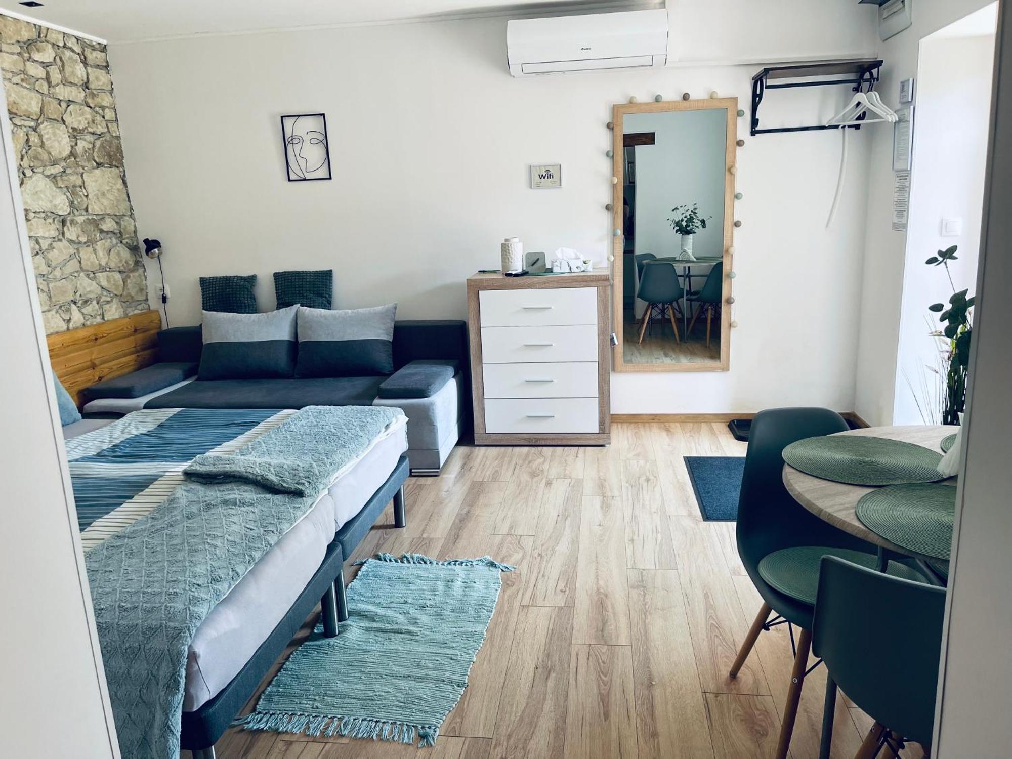 Kaland Apartman Ii. Sátoraljaújhely Екстериор снимка