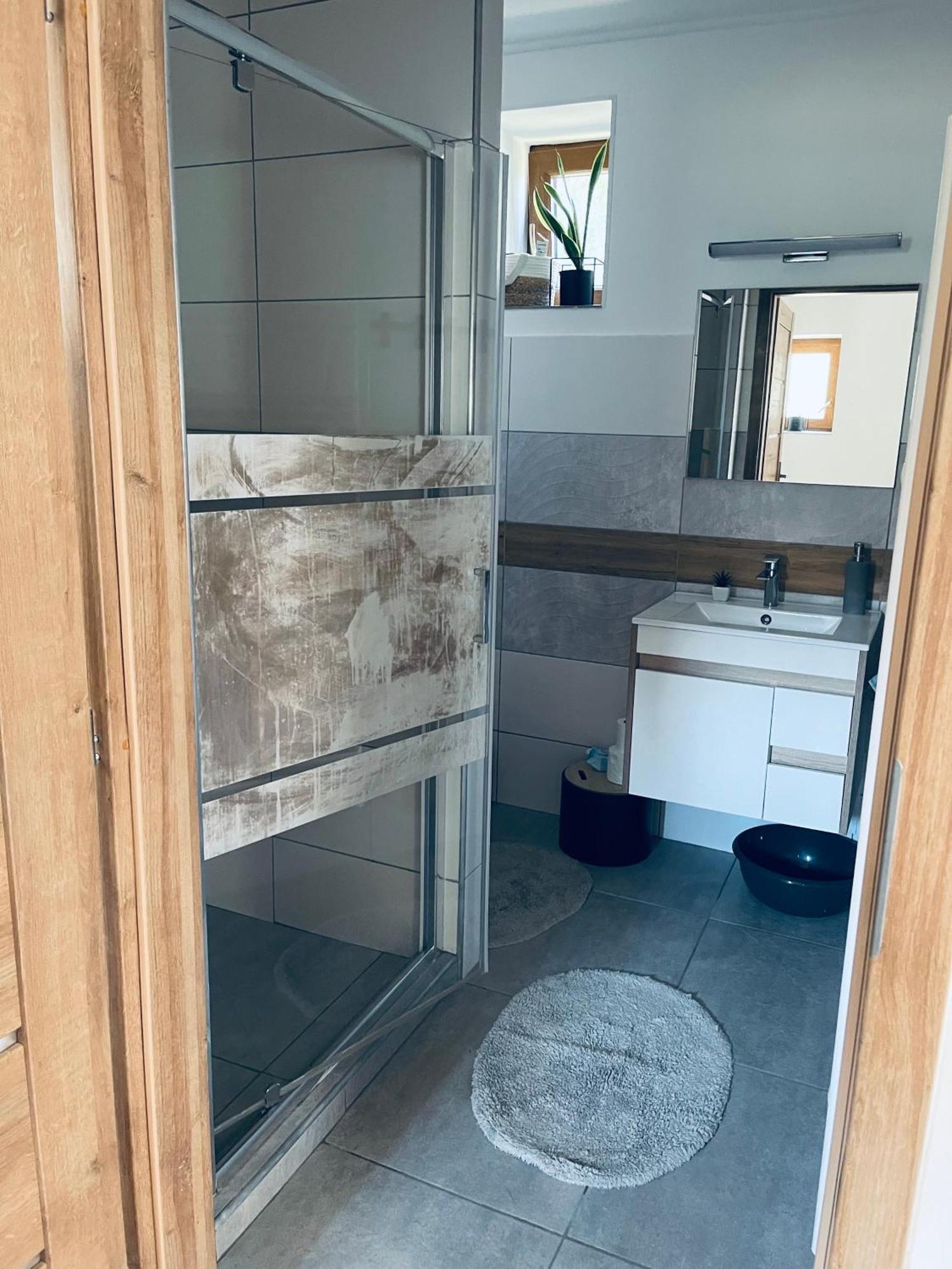 Kaland Apartman Ii. Sátoraljaújhely Екстериор снимка